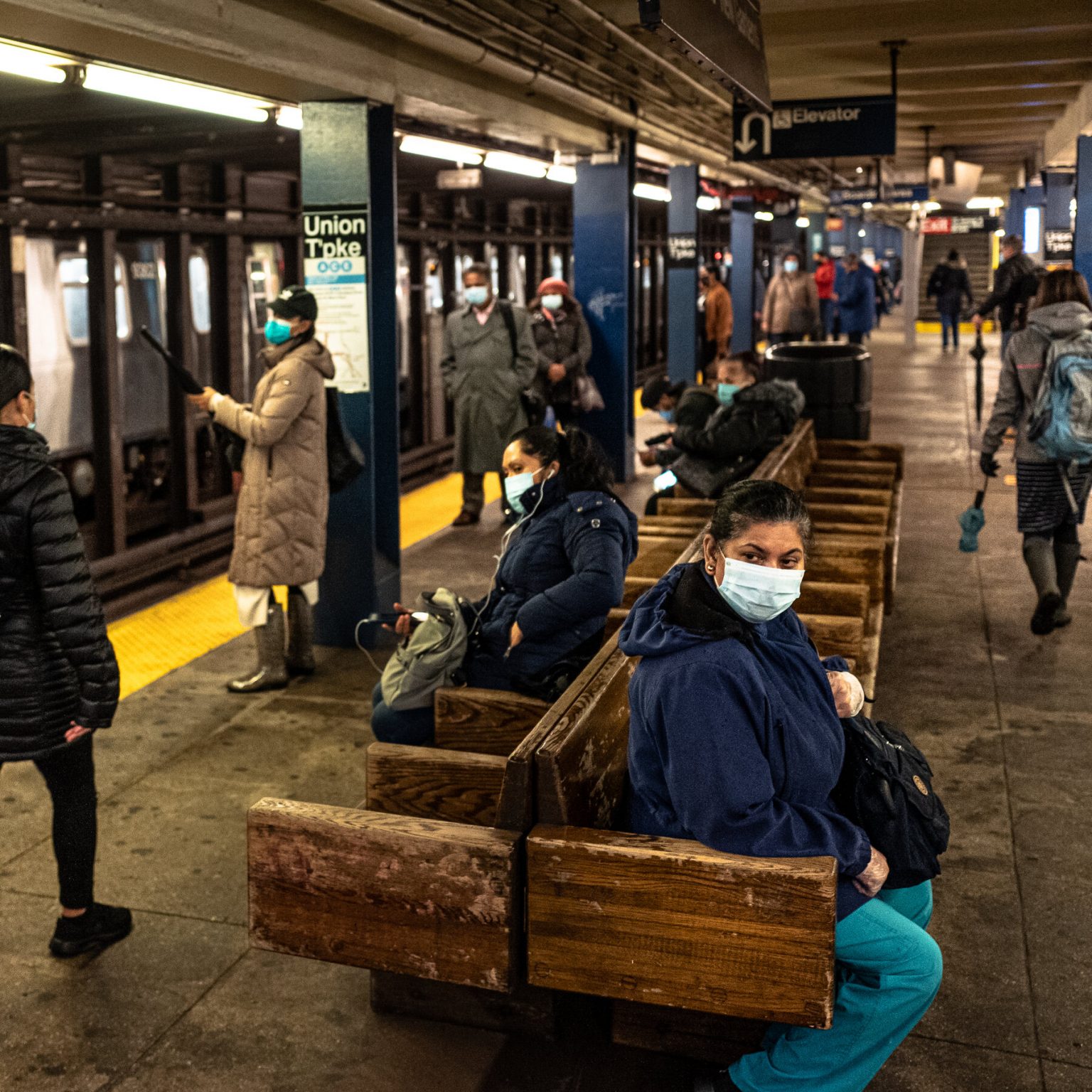 New Yorker U Bahn Lebensader der Stadt im Porträt New York