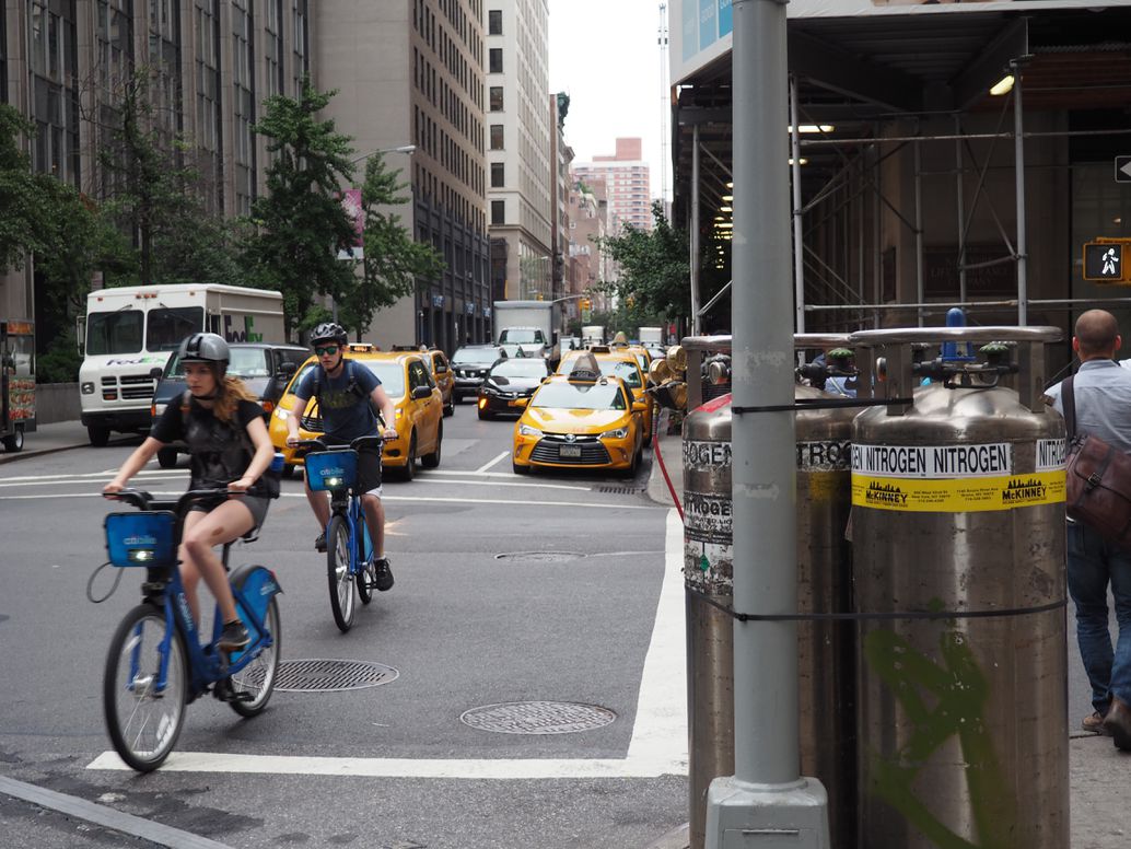 Was machen eigentlich diese großen Stickstofftanks auf den Straßen von New York?