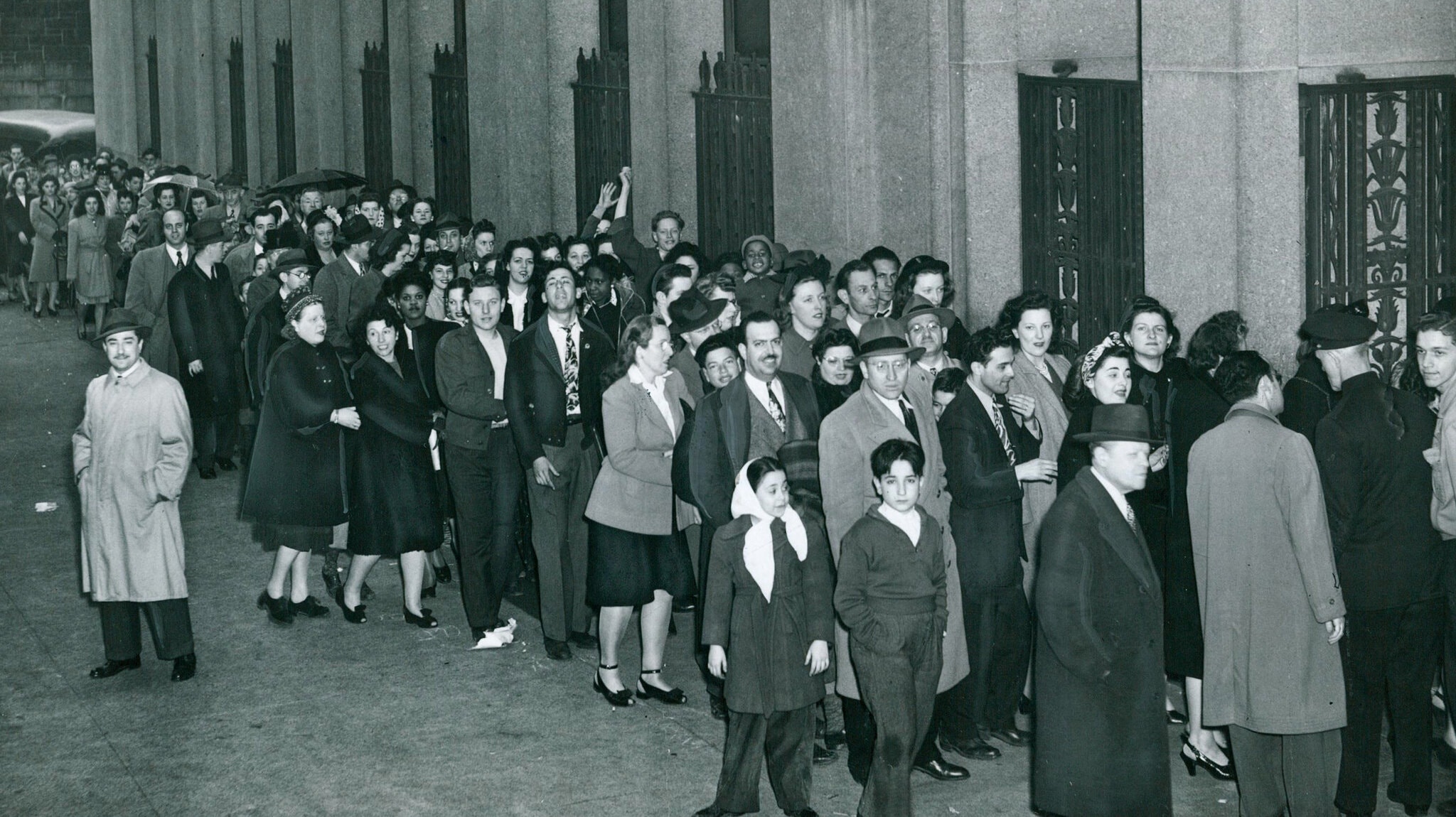 Wettlauf gegen die Zeit – wie 1947 in New York fünf Millionen Menschen in zwei Wochen gegen Pocken geimpft wurden