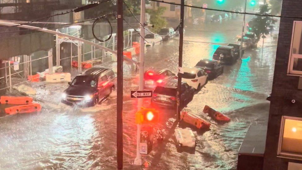 Verheerende Flutkatastrophe im Großraum New York – mindestens 17 Tote und gewaltige Schäden (mit Video)