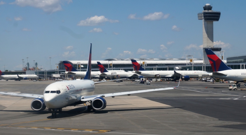 delta airlines new york frankfurt