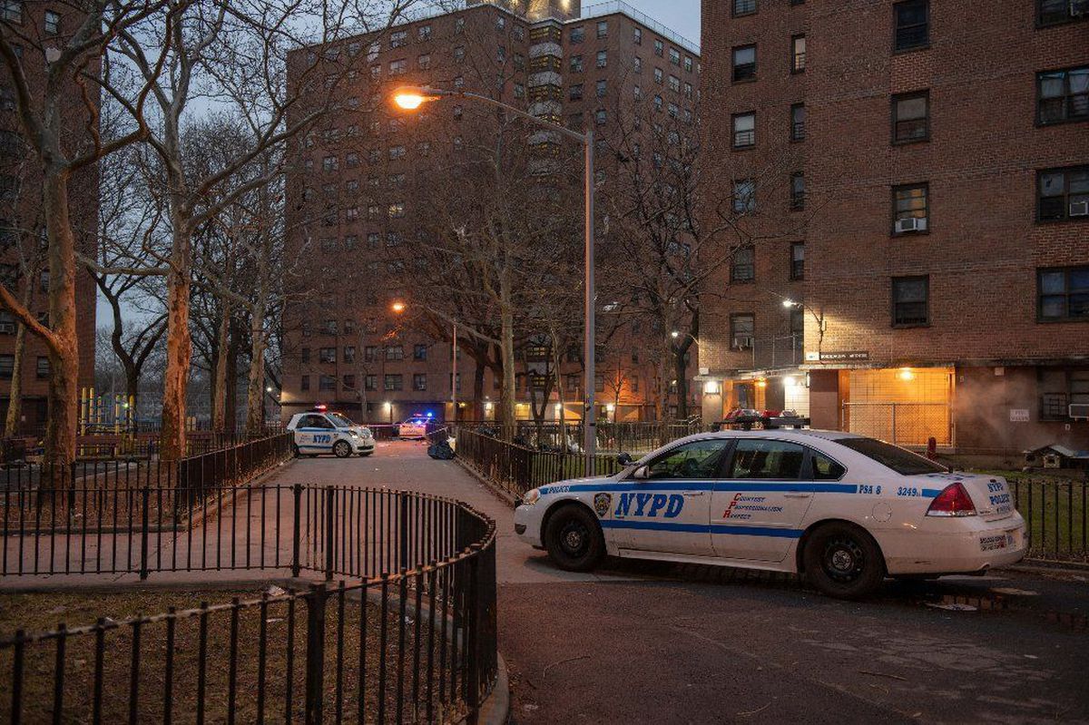 Streit wegen verstopfter, überlaufender Toilette in  Sozialwohnungskomplex in der South Bronx endet tödlich