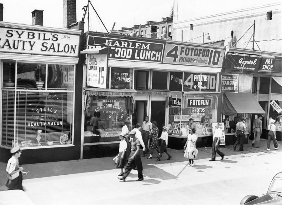 Straßenszenen aus Harlem aus dem Jahr 1939 in toller Qualität (06:17)