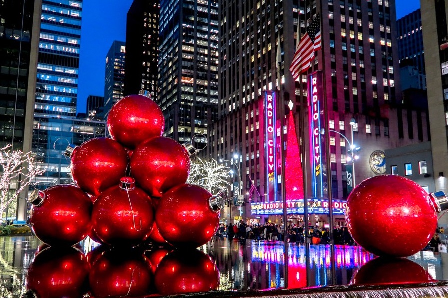 Amerikaweit geliebte Weihnachtstraditionen, die in New York entstanden