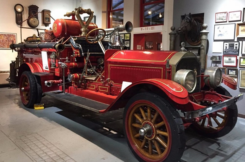 Museum zu Geschichte der NY Feuerwehr und historischen Bränden