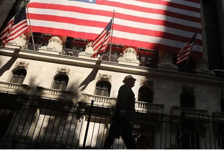 Der durchschnittliche Bonus auf der Wall Street betrug letztes Jahr 176.500 USD