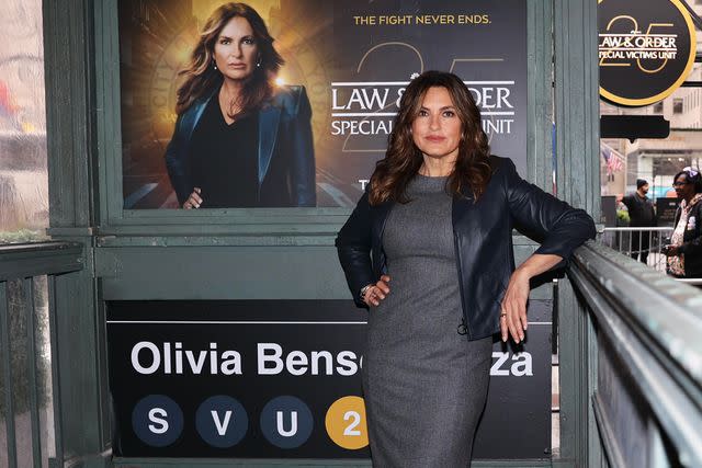 Mit Pop-Up am Rockefeller Center – Law + Order: Special Victims Unit feiert 25-jähriges Jubiläum – Rekord für eine Krimiserie