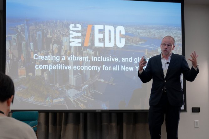 Mehr als 2.000 Start-Ups in der Stadt – Laut neuen Berichts wird KI 2025 noch mehr Jobs in New York schaffen