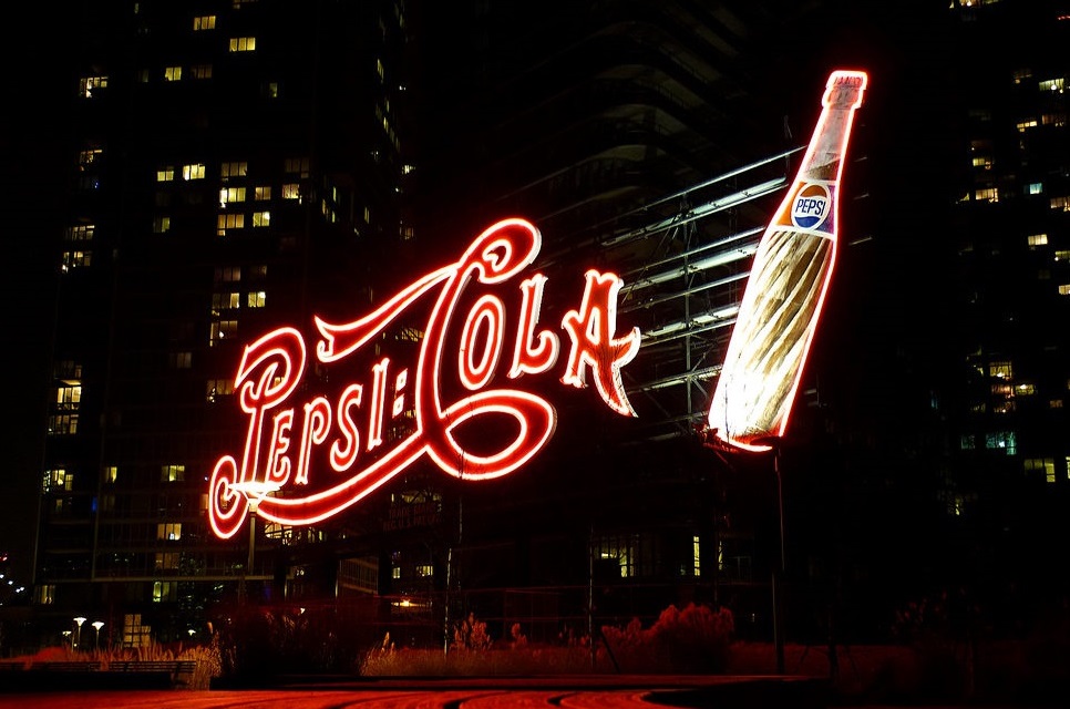 Das alte Pepsi Cola Neonschild, New Yorks liebste Werbung