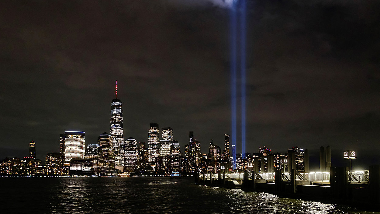 Am Mittwoch schien das ‚Tribute in Light‘ wieder über New York, um den Anschlägen vom 11. September 2001 zu gedenken