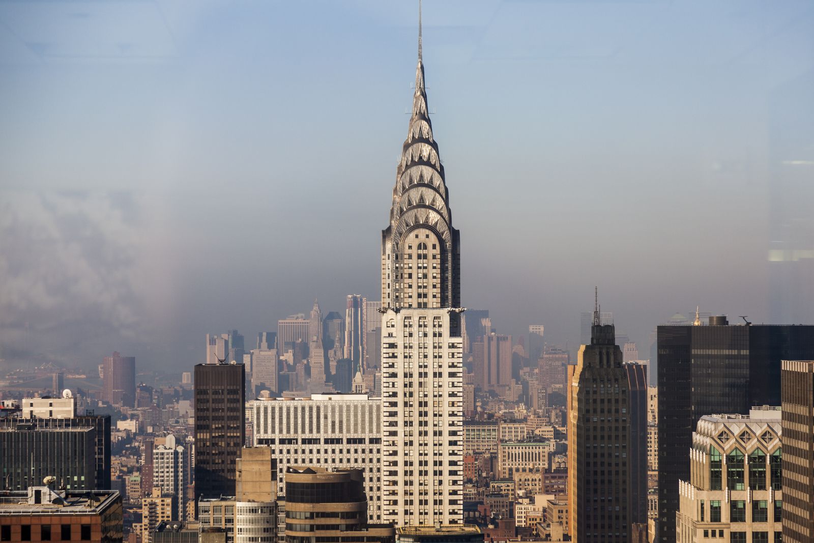 Für viele der schönste Wolkenkratzer New Yorks – Hintergründe zum Chrysler Building, das wieder zum Verkauf steht